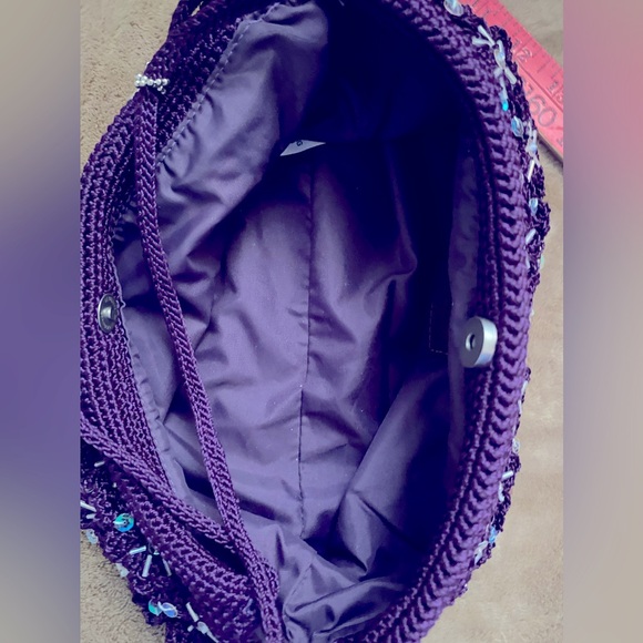 The Sak Vintage Crochet Handbag - Picture 4 of 11